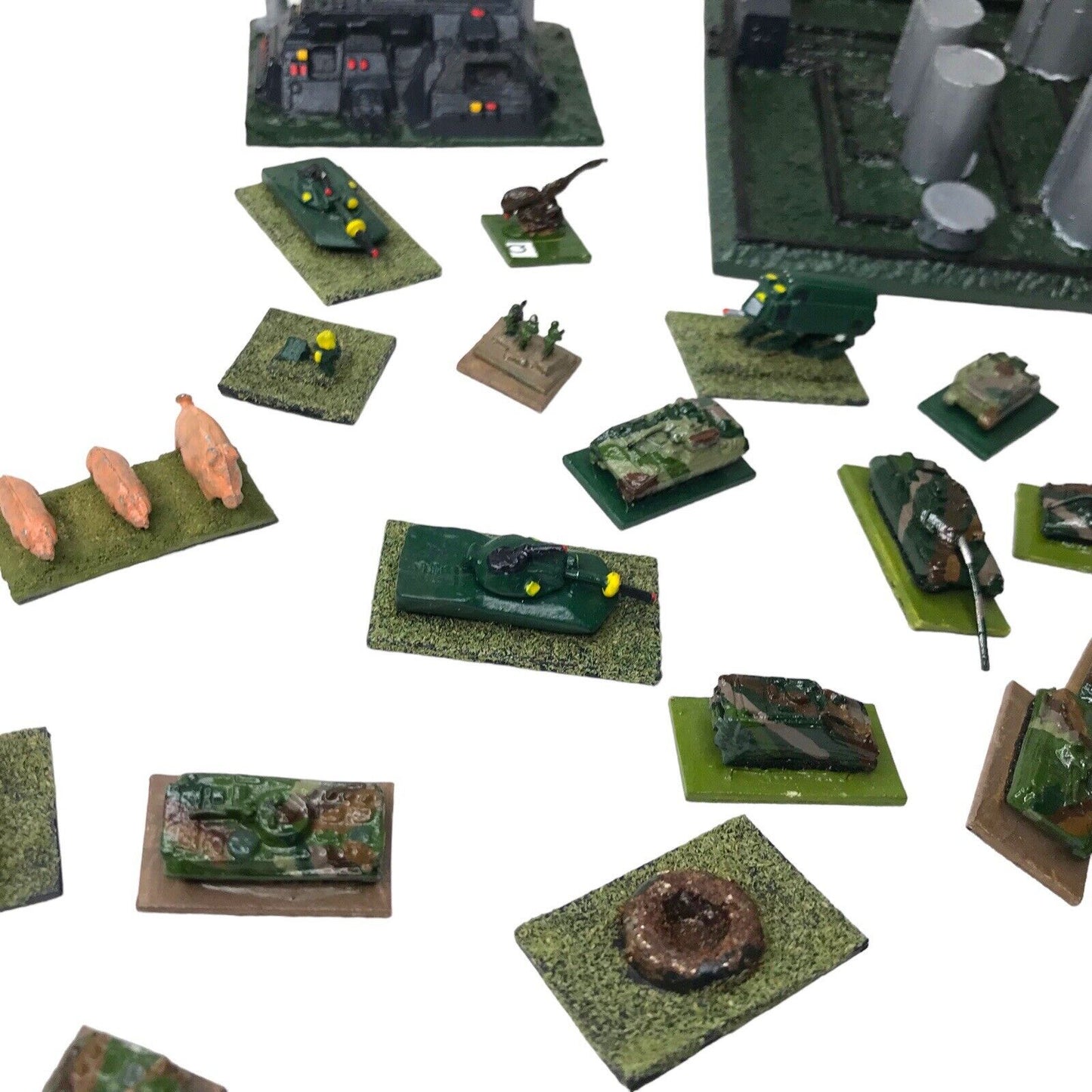 Massive Bundle of Tabletop War & Sci-Fi Gaming Models - Tanks Soldiers Alien